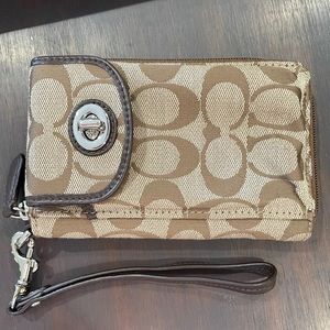 Coach Wristlet Wallet